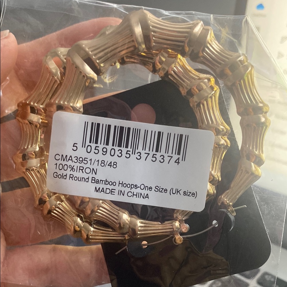 NWT Prettylittlething gold round bamboo hoops